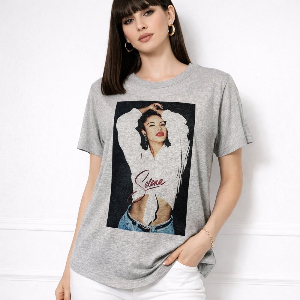 Selena Quintanilla Gray Graphic Short Sleeve Tee